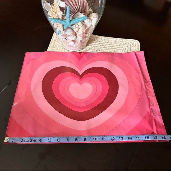 Buy Now 25 Hearts Polymailers Recyclable - Picture 4 of 6